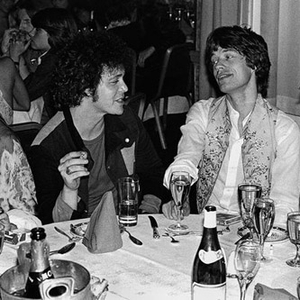 男人狂插女人下体试看
